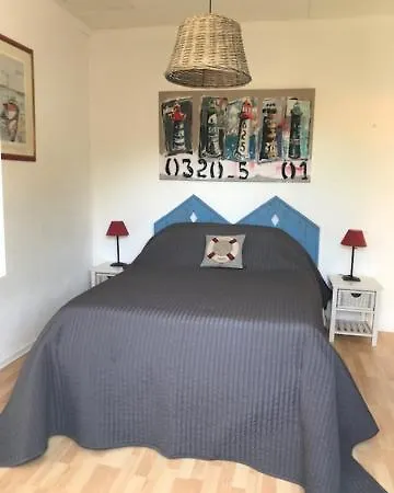 Maison Bord De Ferienhaus *